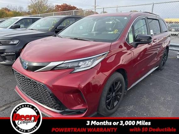 TOYOTA SIENNA 2024 5TDGSKFC9RS134733 image