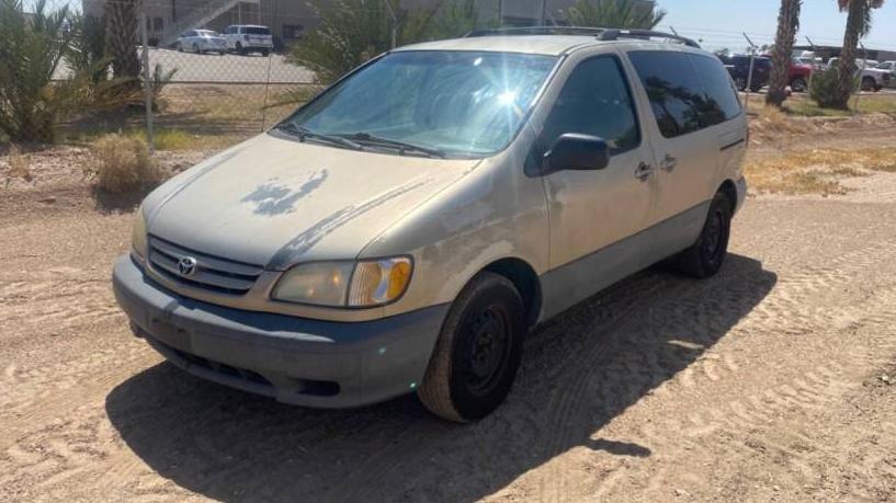 TOYOTA SIENNA 2002 4T3ZF19C82U458201 image