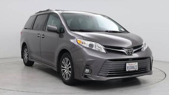 TOYOTA SIENNA 2020 5TDYZ3DC8LS077733 image