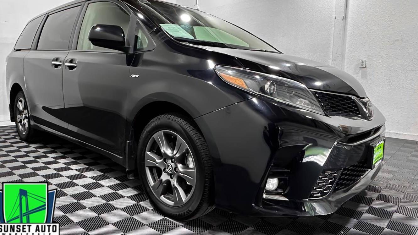 TOYOTA SIENNA 2020 5TDEZ3DCXLS241115 image