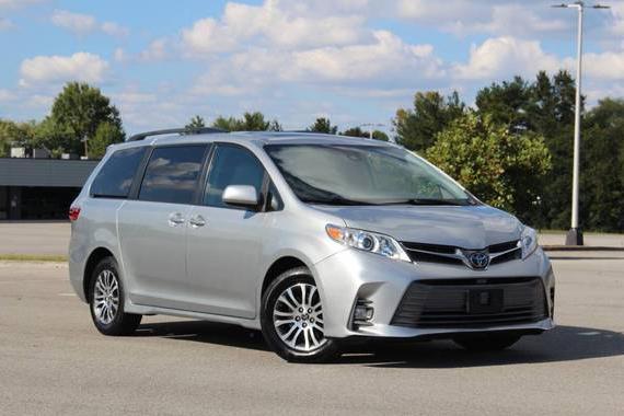 TOYOTA SIENNA 2020 5TDYZ3DC1LS047604 image