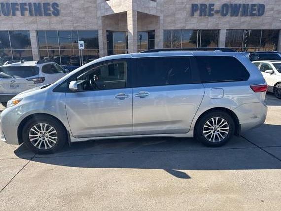 TOYOTA SIENNA 2020 5TDYZ3DC5LS031924 image TOYOTA SIENNA 2020 5TDYZ3DC5LS031924 image
