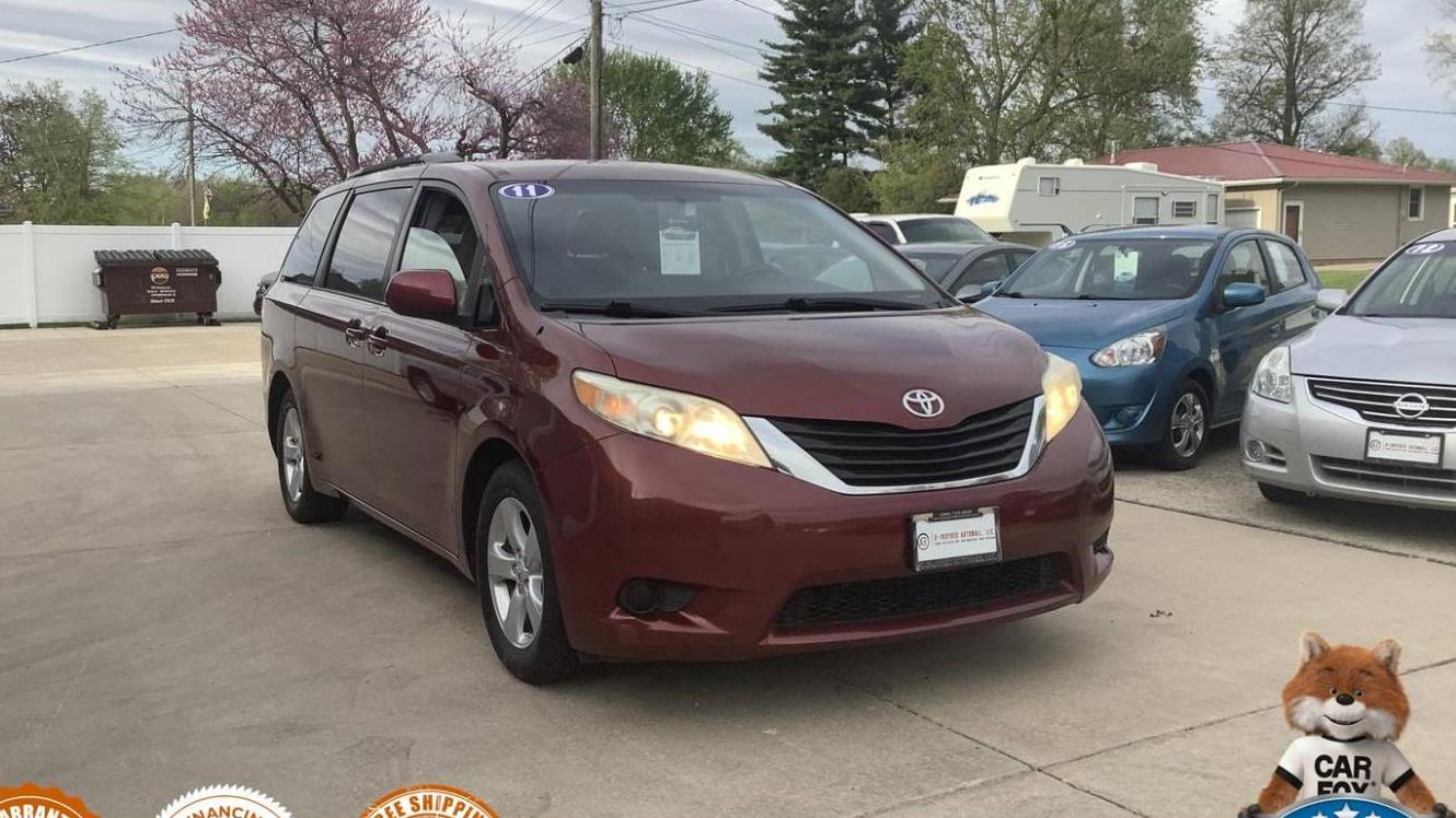 TOYOTA SIENNA 2011 5TDKK3DCXBS086927 image