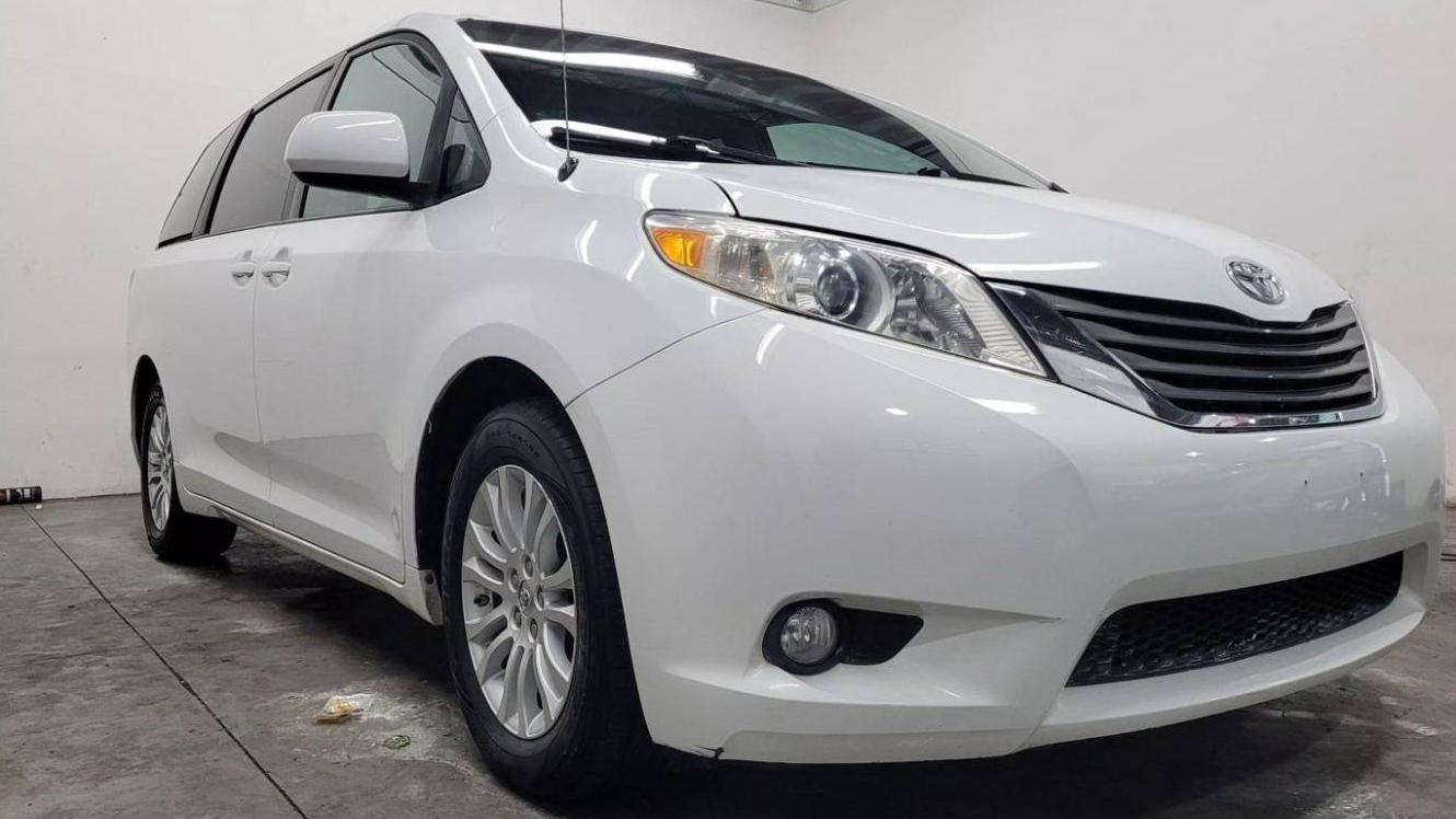 TOYOTA SIENNA 2011 5TDYK3DCXBS103770 image