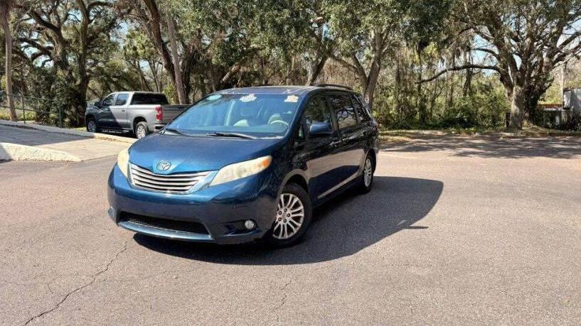 TOYOTA SIENNA 2011 5TDYK3DC3BS109992 image