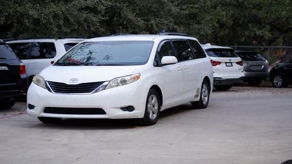 TOYOTA SIENNA 2011 5TDKK3DC1BS116882 image TOYOTA SIENNA 2011 5TDKK3DC1BS116882 image