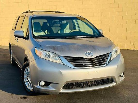 TOYOTA SIENNA 2011 5TDYK3DC7BS022841 image