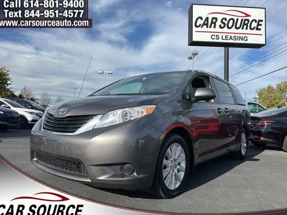 TOYOTA SIENNA 2011 5TDJK3DC0BS009494 image