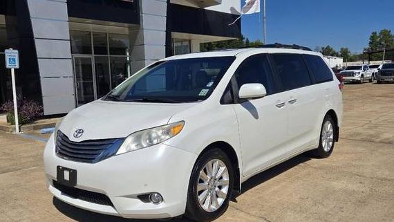 TOYOTA SIENNA 2011 5TDDK3DC5BS027051 image TOYOTA SIENNA 2011 5TDDK3DC5BS027051 image