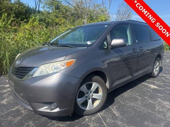 TOYOTA SIENNA 2011 5TDKK3DC8BS168283 image