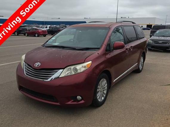 TOYOTA SIENNA 2011 5TDYK3DC4BS137641 image