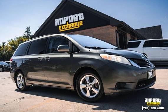TOYOTA SIENNA 2011 5TDKK3DC8BS117897 image TOYOTA SIENNA 2011 5TDKK3DC8BS117897 image