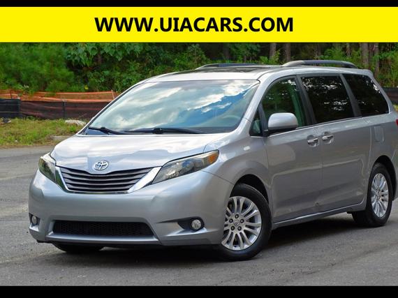 TOYOTA SIENNA 2011 5TDYK3DCXBS027872 image