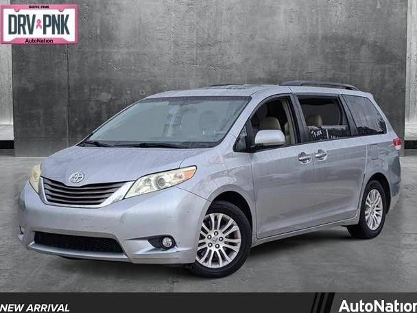 TOYOTA SIENNA 2011 5TDYK3DC1BS113099 image