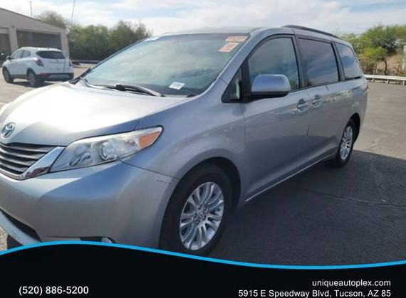 TOYOTA SIENNA 2011 5TDYK3DC9BS052164 image