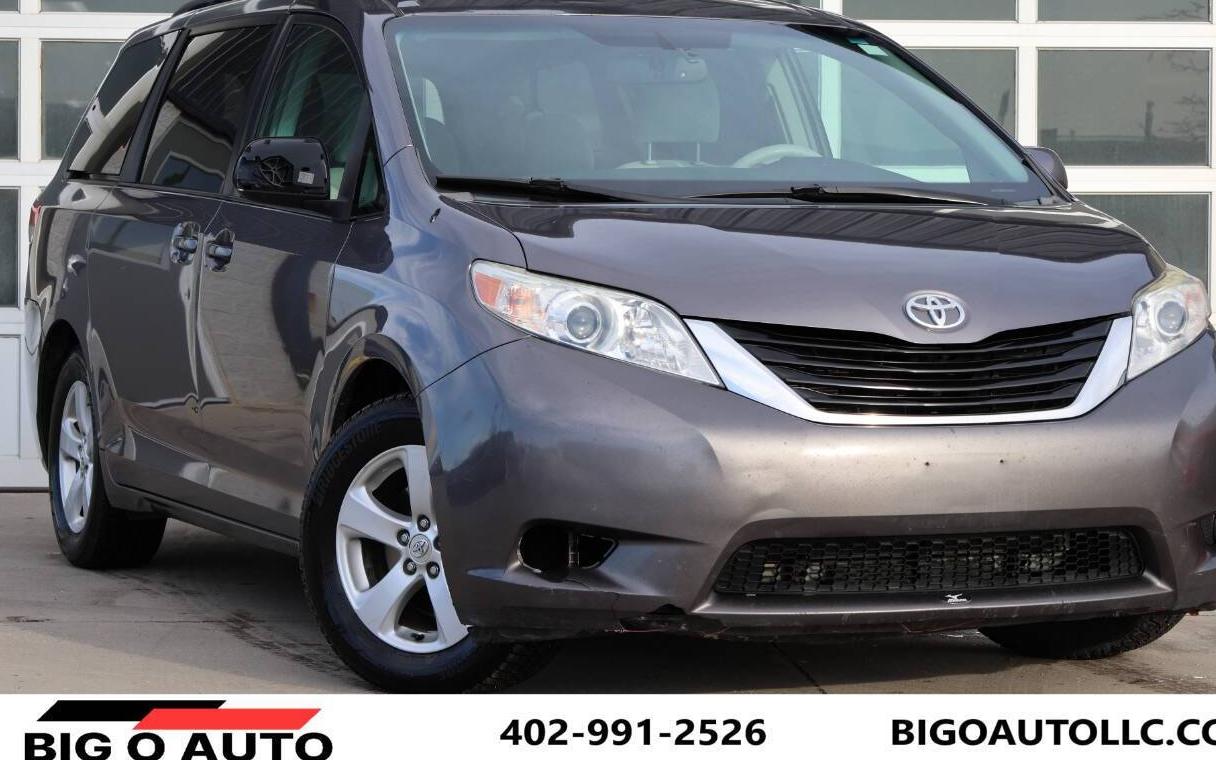 TOYOTA SIENNA 2011 5TDKK3DC1BS052861 image