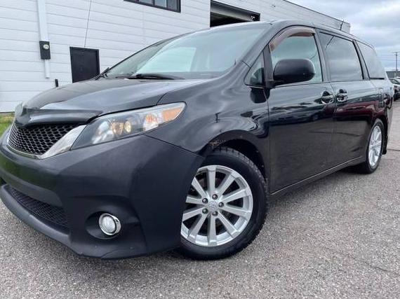 TOYOTA SIENNA 2011 5TDXK3DCXBS175208 image