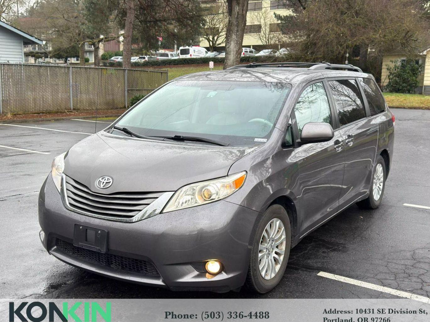 TOYOTA SIENNA 2011 5TDYK3DC1BS139671 image