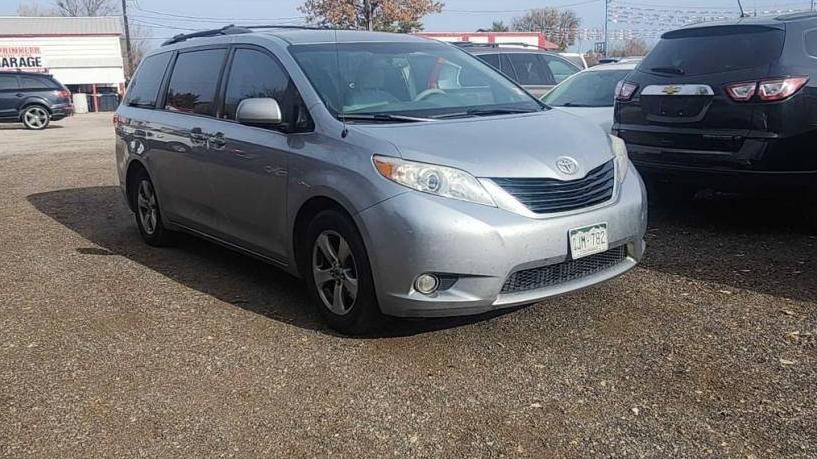 TOYOTA SIENNA 2011 5TDKK3DC0BS046825 image