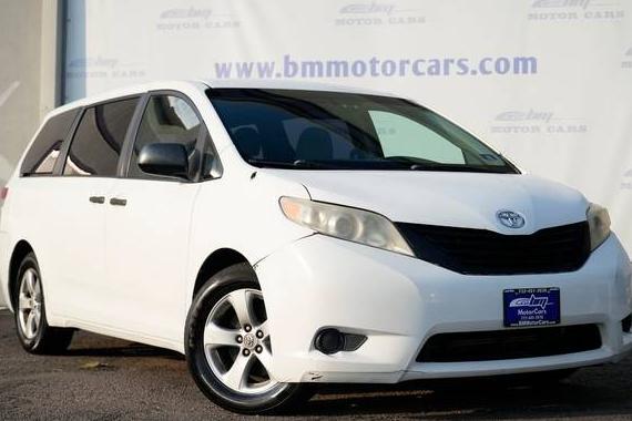 TOYOTA SIENNA 2011 5TDZK3DC6BS038372 image TOYOTA SIENNA 2011 5TDZK3DC6BS038372 image
