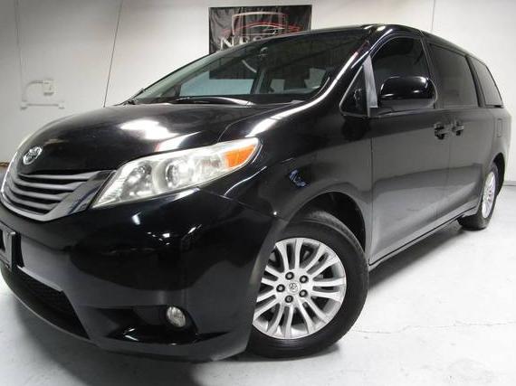 TOYOTA SIENNA 2011 5TDYK3DC0BS021014 image