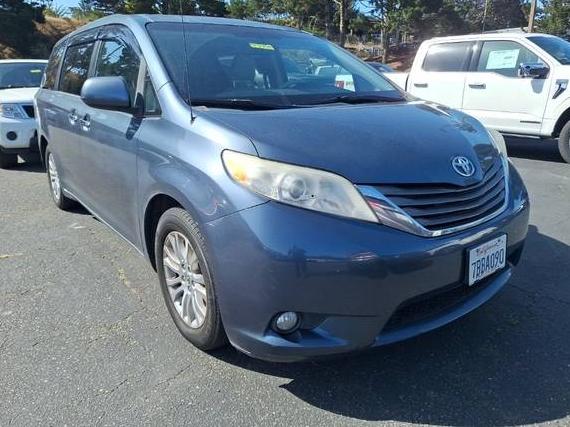 TOYOTA SIENNA 2013 5TDYK3DC7DS382730 image