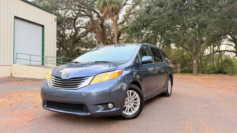 TOYOTA SIENNA 2013 5TDYK3DCXDS322490 image