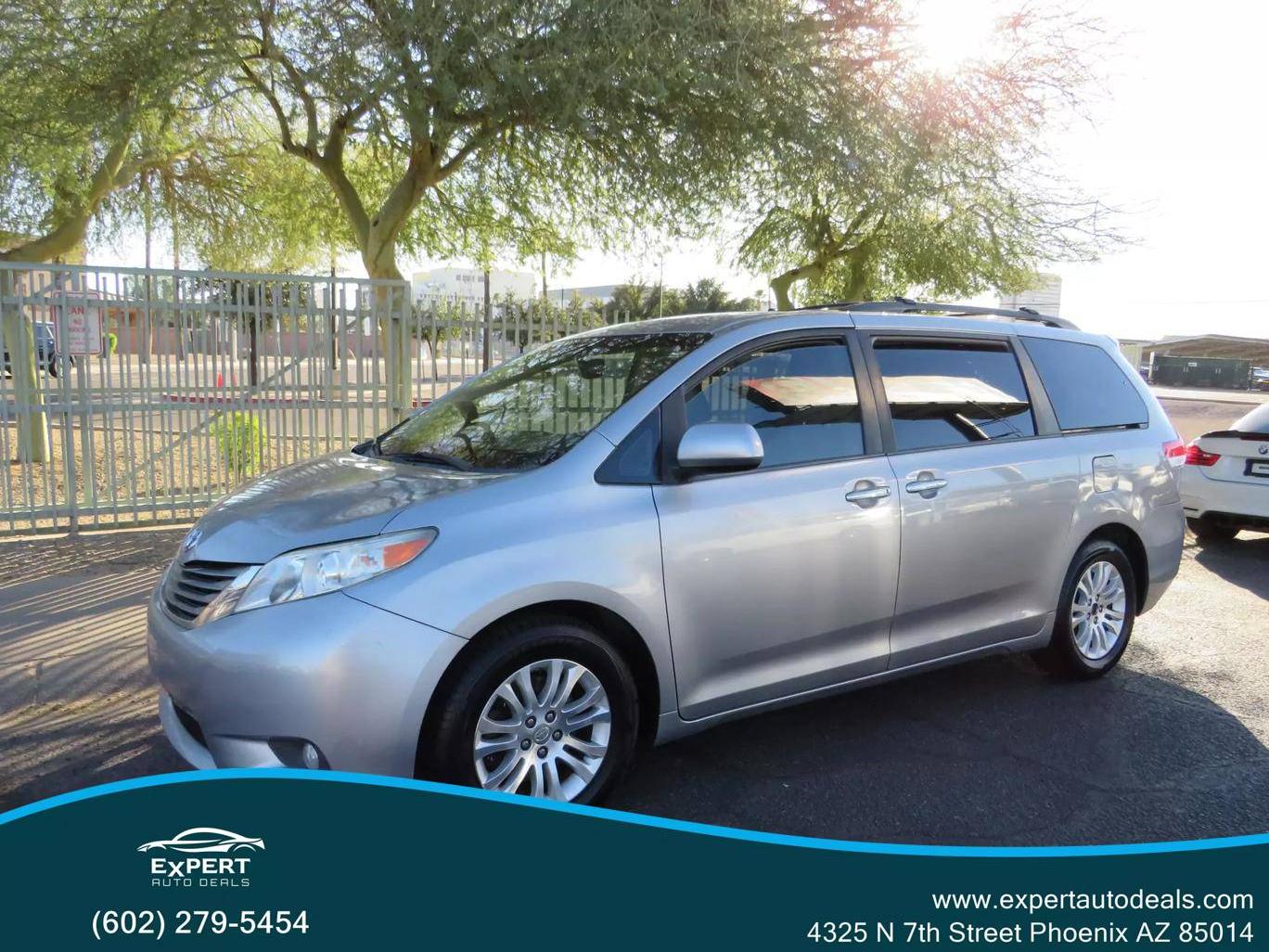 TOYOTA SIENNA 2013 5TDYK3DC7DS322642 image