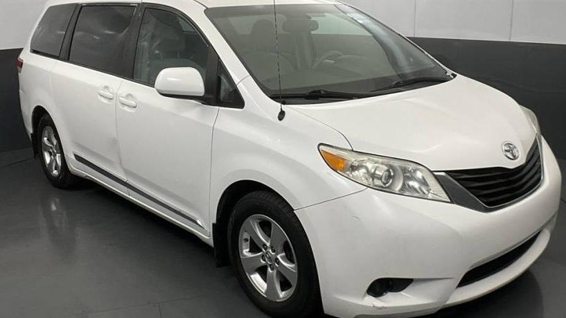 TOYOTA SIENNA 2013 5TDKK3DC2DS340469 image