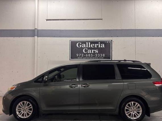 TOYOTA SIENNA 2013 5TDYK3DC1DS304153 image TOYOTA SIENNA 2013 5TDYK3DC1DS304153 image