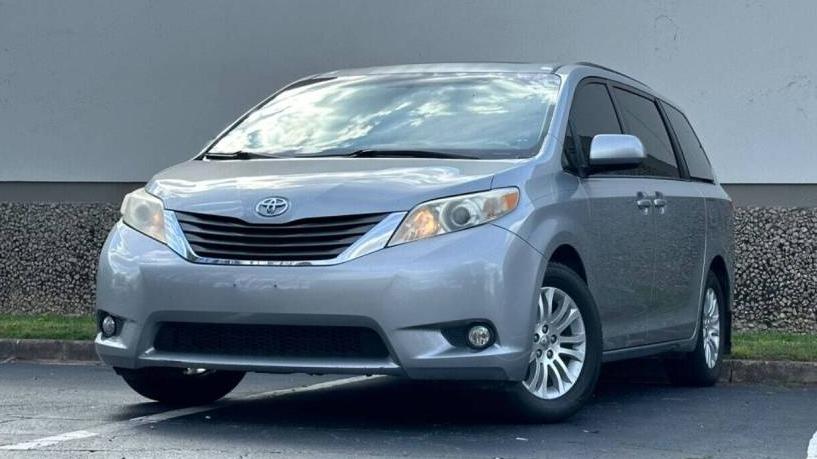 TOYOTA SIENNA 2013 5TDYK3DCXDS362567 image