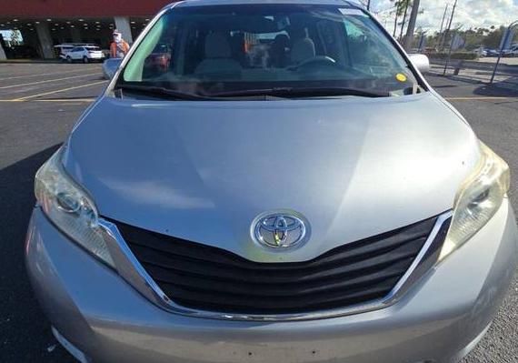 TOYOTA SIENNA 2013 5TDKK3DCXDS309356 image TOYOTA SIENNA 2013 5TDKK3DCXDS309356 image