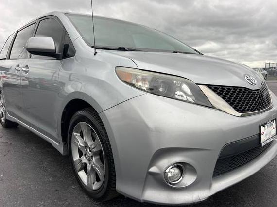 TOYOTA SIENNA 2013 5TDXK3DC3DS402547 image TOYOTA SIENNA 2013 5TDXK3DC3DS402547 image