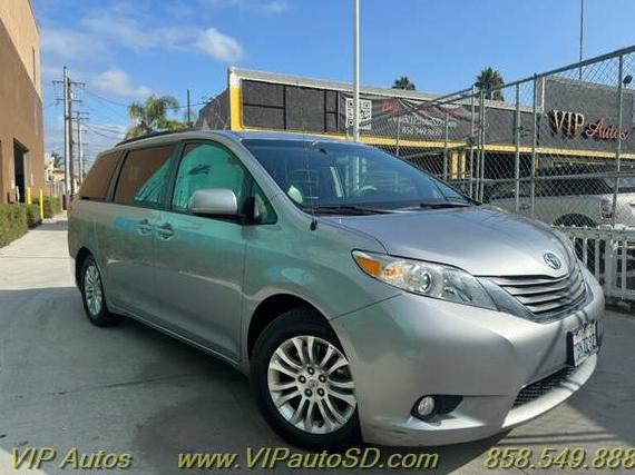 TOYOTA SIENNA 2013 5TDYK3DC9DS389663 image TOYOTA SIENNA 2013 5TDYK3DC9DS389663 image