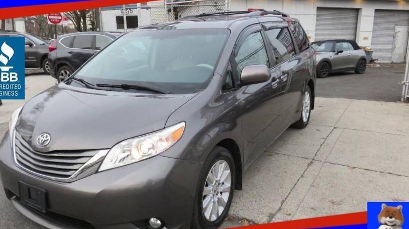 TOYOTA SIENNA 2013 5TDDK3DC7DS068218 image