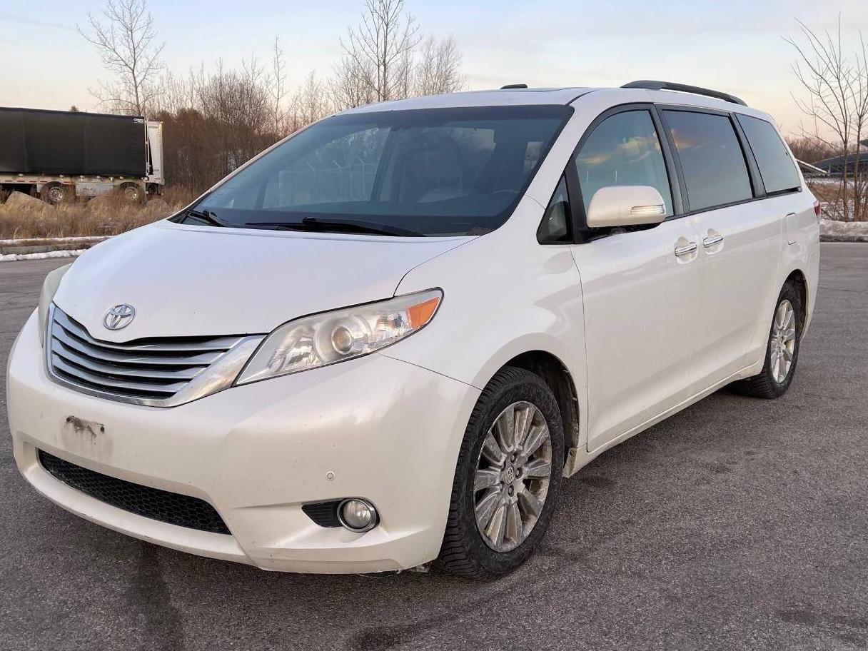 TOYOTA SIENNA 2013 5TDDK3DC6DS054195 image