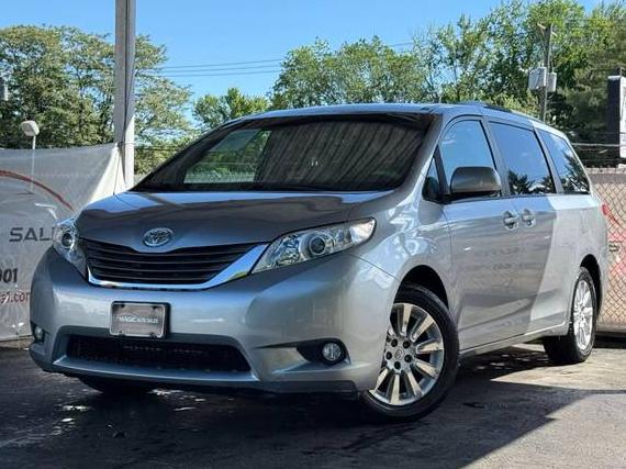TOYOTA SIENNA 2013 5TDDK3DCXDS050036 image