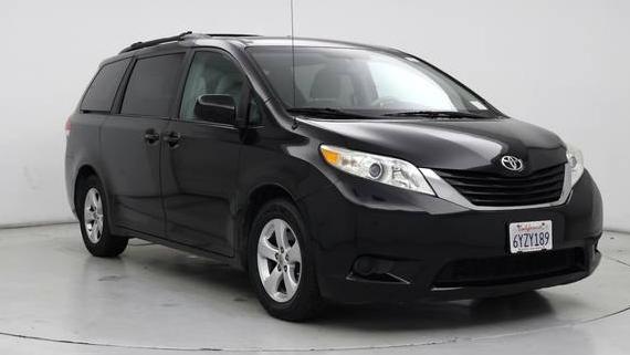 TOYOTA SIENNA 2013 5TDKK3DCXDS308319 image