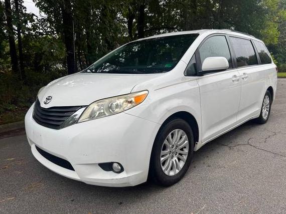 TOYOTA SIENNA 2013 5TDYK3DCXDS345798 image TOYOTA SIENNA 2013 5TDYK3DCXDS345798 image