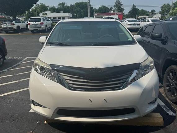 TOYOTA SIENNA 2013 5TDYK3DCXDS382804 image