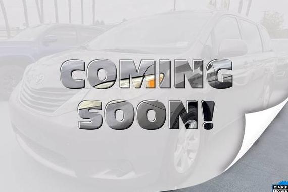 TOYOTA SIENNA 2013 5TDKK3DC1DS287800 image TOYOTA SIENNA 2013 5TDKK3DC1DS287800 image