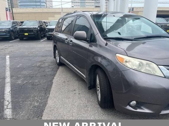 TOYOTA SIENNA 2013 5TDYK3DC7DS312306 image