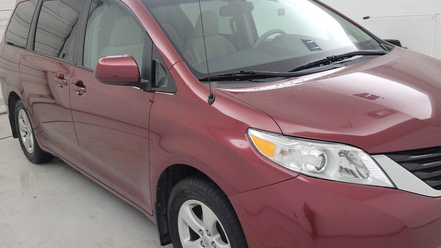 TOYOTA SIENNA 2013 5TDKK3DC9DS283770 image