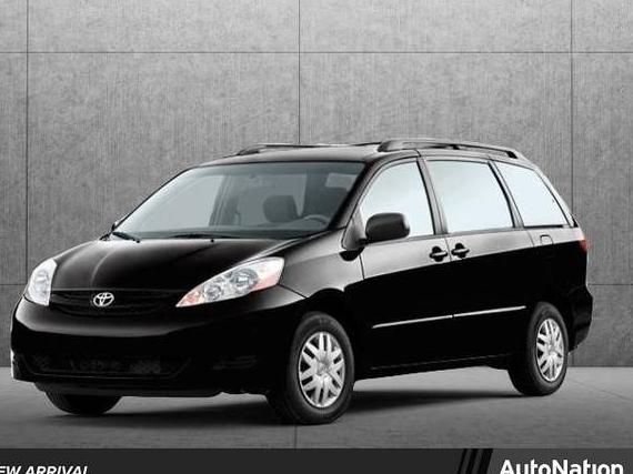 TOYOTA SIENNA 2010 5TDYK4CC7AS290097 image