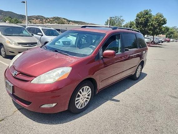 TOYOTA SIENNA 2010 5TDYK4CC0AS323487 image
