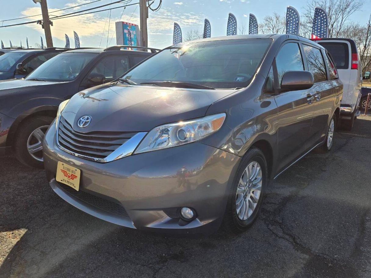 TOYOTA SIENNA 2014 5TDYK3DC3ES435408 image