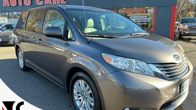 TOYOTA SIENNA 2014 5TDYK3DC8ES409581 image