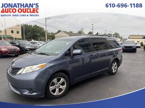 TOYOTA SIENNA 2014 5TDKK3DC8ES459631 image