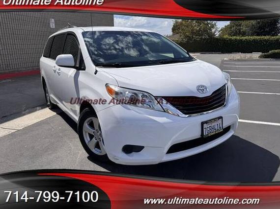 TOYOTA SIENNA 2014 5TDKK3DC0ES482501 image TOYOTA SIENNA 2014 5TDKK3DC0ES482501 image