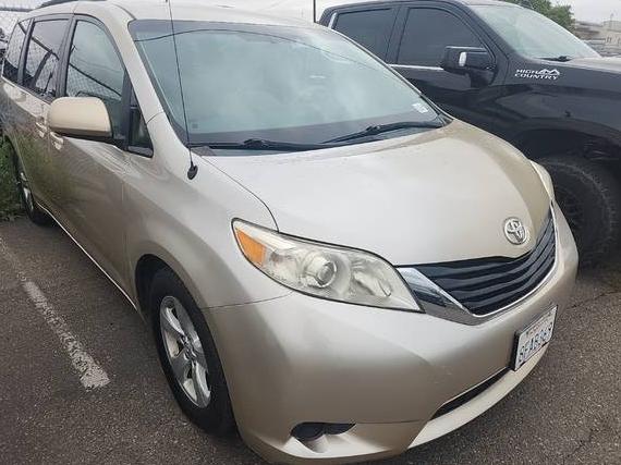 TOYOTA SIENNA 2014 5TDKK3DC1ES519572 image
